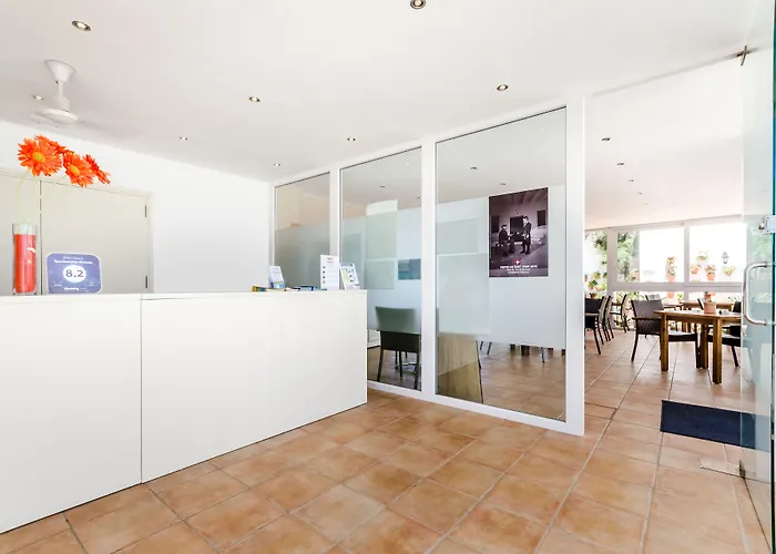 Apart Otel Blancala Cala Blanca (Menorca)