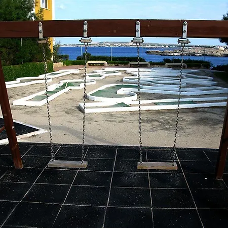 アパルタメントス ブランカラ アパートホテル