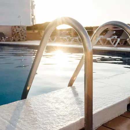 アパートホテル アパルタメントス ブランカラ 2*