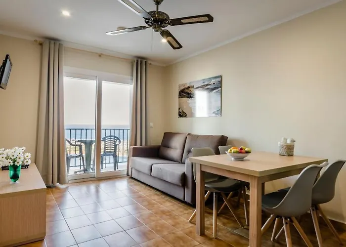 Apart-hotel Blancala Cala Blanca (Menorca)